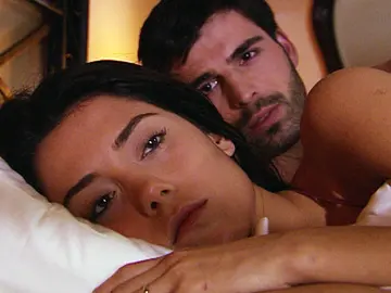 Sila decide quedarse con Boran Sila decide quedarse con Boran