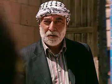 Zinar amenaza a toda la familia de Boran Zinar amenaza a toda la familia de Boran