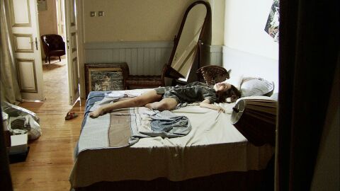 Cengiz abusa de Eysan