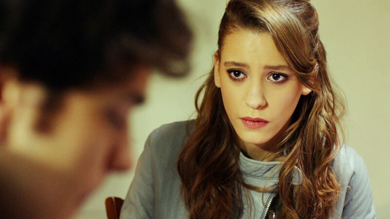 Yaman, hundido con Mira tras ser despedido del trabajo por supuestamente acercarse a una socia