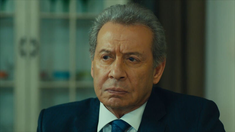 Ender descubre que su padre tiene una hija secreta