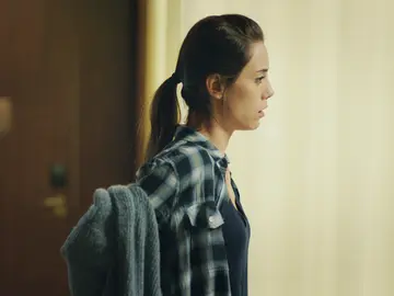 Zeynep acepta tener sexo con Ali por salvar a Turna Zeynep acepta tener sexo con Ali por salvar a Turna