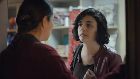 Sule en la tienda de Golün Madre