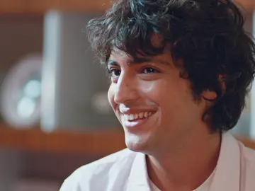 Mert pide matrimonio a Eylül Mert pide matrimonio a Eylül