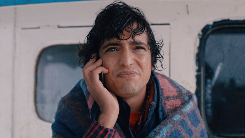 ¡Mert está a salvo! Un barco le ha rescatado en el mar