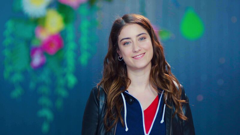 Hazal Kaya tiene un mensaje para los seguidores de 'El Secreto de Feriha'