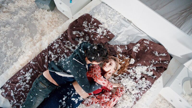 Yaman pide matrimonio a Mira