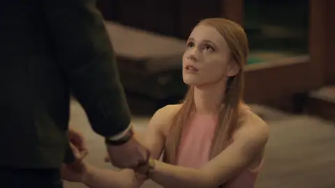 Duru pide matrimonio a Ali Duru pide matrimonio a Ali