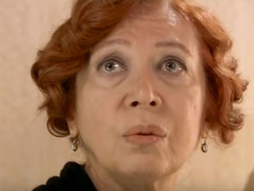 Meral Çetinkaya es Feride Aksal en 'Las mil y una noches'