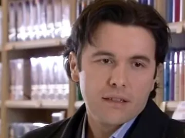 Ergün Demir como Ali Kemal Evliyaoğlu en 'Las mil y una noches' Ergün Demir como Ali Kemal Evliyaoğlu en 'Las mil y una noches'