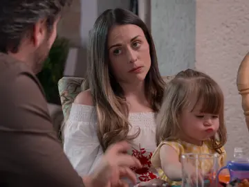 Julieta decide vender la casa para saldar las deudas que tienen Julieta decide vender la casa para saldar las deudas que tienen