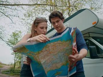 Mira y Yaman se van de viaje Mira y Yaman se van de viaje