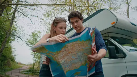 Mira y Yaman se van de viaje Mira y Yamanm se van de viaje