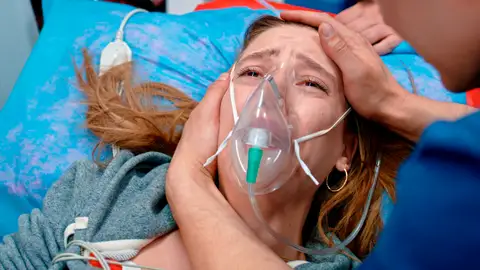 La enfermedad de Mira empeora por momentos momento destacado