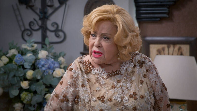 Imelda convierte la celebración de la Primera Comunión de David en un gran problema