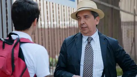 Representante de Aris Mi marido tiene más familia