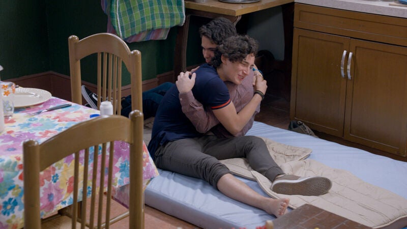 Temo, el gran apoyo de Aris durante su rehabilitación