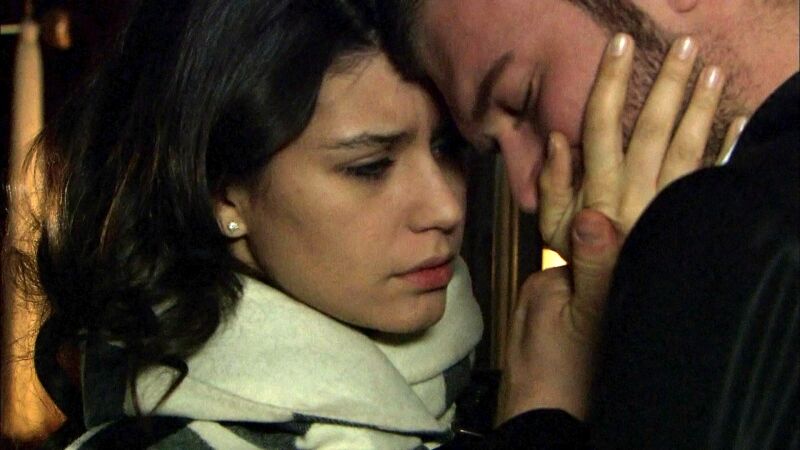 Bihter y Behlül vuelven a besarse a escondidas