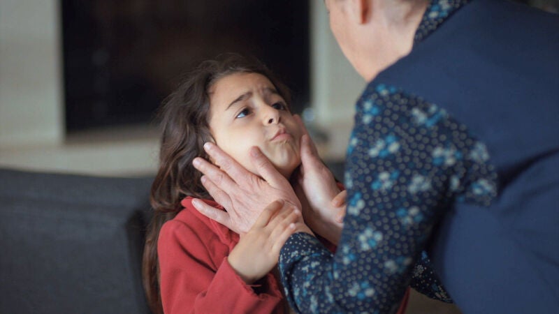 Melek se siente responsable del secuestro de Zeynep