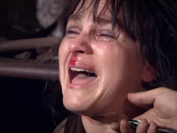 La policía consigue encontrar Mihriban y liberarla La policía consigue encontrar Mihriban y liberarla