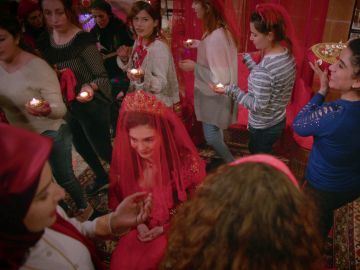 ¿En qué consiste la 'Noche de la Henna' que celebra Reyyan antes de casarse con Miran en 'Hercai'?