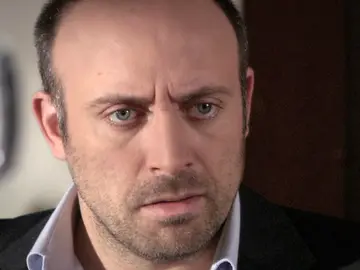 La noticia sobre la hija ilegítima de Onur sale a la luz La noticia sobre la hija ilegítima de Onur sale a la luz