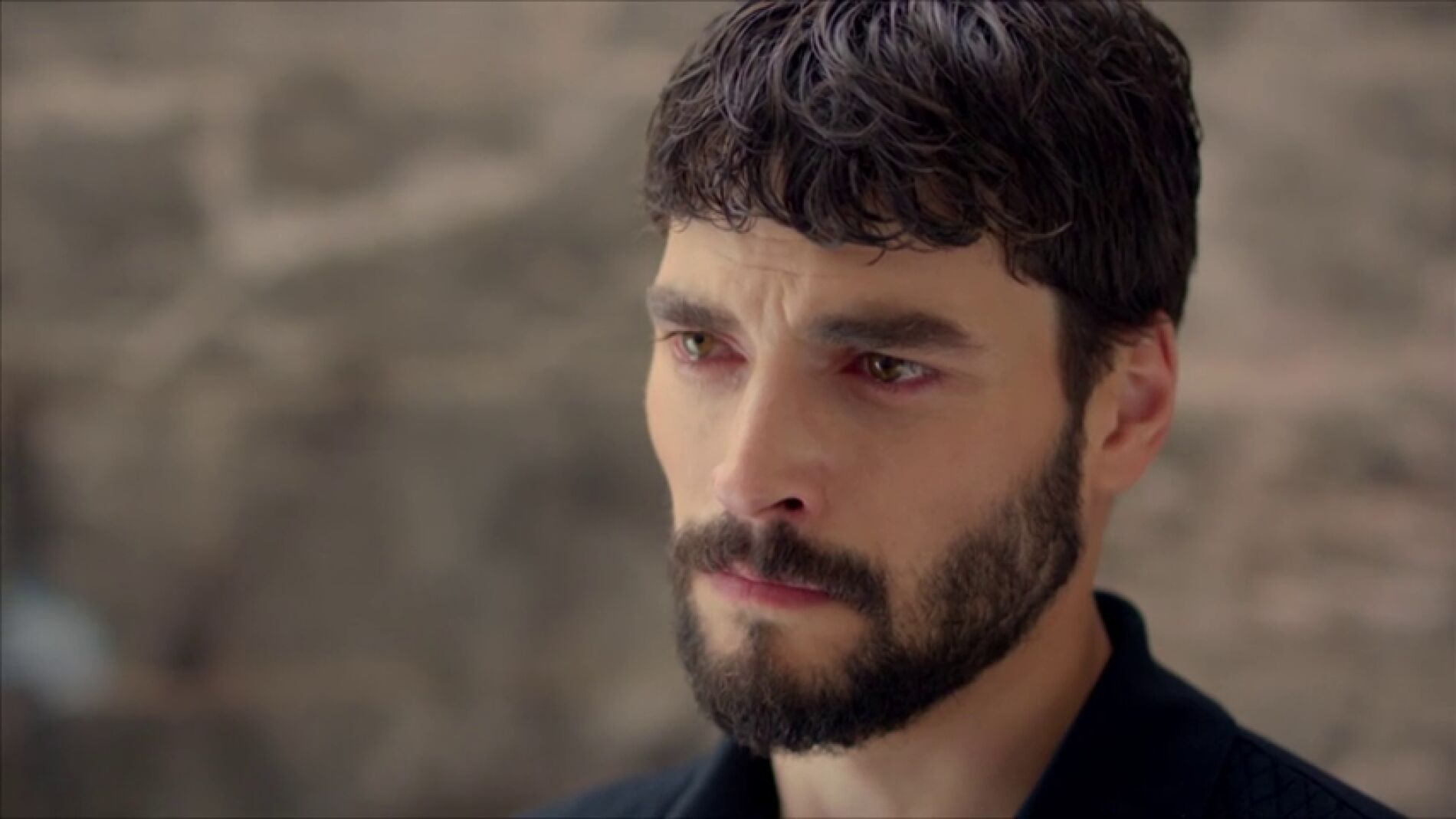 Miran suplica a Reyyan: "Si sigues sin quererme despu&eacute;s de un d&iacute;a, no volver&aacute;s a verme"