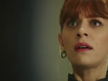 Yasemin descubre el gran secreto de los Egemen Yasemin descubre el gran secreto de los Egemen