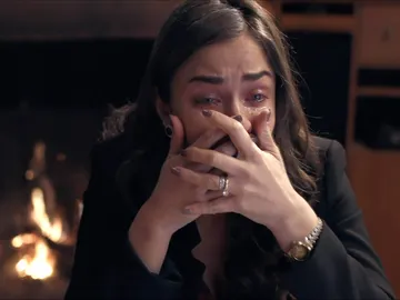 Eva, aterrada Eva, aterrada