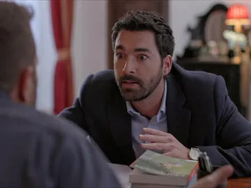 Guillermo Carvajal, indignado Guillermo Carvajal, indignado