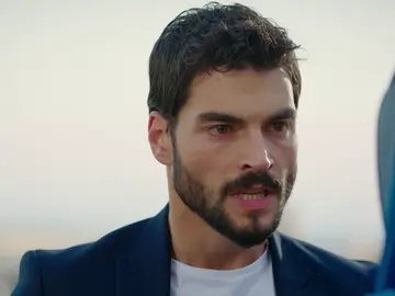 Miran se enfrenta a Azize: "Después de todas las calamidades tiene derecho a ver a su madre" Miran se enfrenta a Azize: "Después de todas las calamidades tiene derecho a ver a su madre"