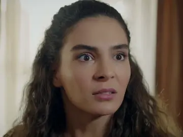 Reyyan: "Yo no soy tu esclava, sólo soy tu esposa" Reyyan: "Yo no soy tu esclava, sólo soy tu esposa"