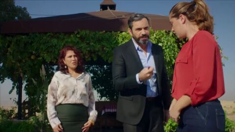 Yaren se convierte en la enemiga de su propia familia