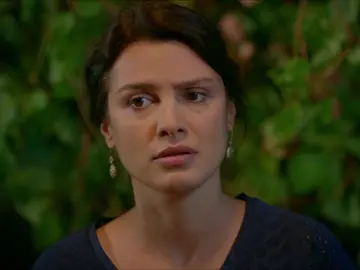 Zehra descubre que van a ser uno más en la familia Zehra descubre que van a ser uno más en la familia