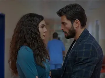 Miran trata de convencer a Reyyan de su inocencia Miran trata de convencer a Reyyan de su inocencia