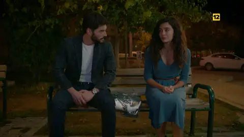 El domingo en 'Hercai', Miran, desesperado por recuperar la confianza de Reyyan El domingo en 'Hercai', Miran, desesperado por recuperar la confianza de Reyyan