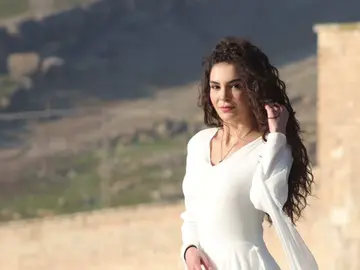 Ebru Sahin, Reyyan en 'Hercai', tiene un nuevo amor Ebru Sahin, Reyyan en 'Hercai', tiene un nuevo amor