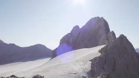 Todo lo que debes saber antes del estreno de 'Rescate en los Alpes' Todo lo que debes saber antes del estreno de 'Rescate en los Alpes'