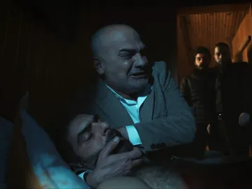 Fikret quiere salvar a Vedat Fikret quiere salvar a Vedat