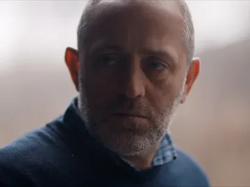 Cemil, padre de Nazar Cemil, padre de Nazar