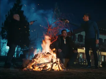 Fikret frente a Vedat Fikret frente a Vedat