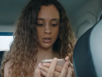 Melek, amenazada Melek, amenazada