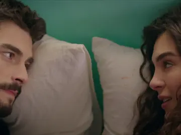 Reyyan y Miran vuelven a estar juntos: "Nunca olvidaremos que somos marido y mujer" Reyyan y Miran vuelven a estar juntos: "Nunca olvidaremos que somos marido y mujer"