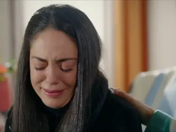 Elif se sincera con Reyyan: "Azat quiere terminar con este matrimonio, pero no se atreve" Elif se sincera con Reyyan: "Azat quiere terminar con este matrimonio, pero no se atreve"