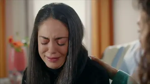 Elif se sincera con Reyyan: "Azat quiere terminar con este matrimonio, pero no se atreve" Elif se sincera con Reyyan: "Azat quiere terminar con este matrimonio, pero no se atreve"