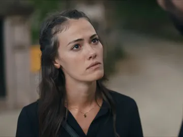 Hazan habla con Ferat Hazan habla con Ferat