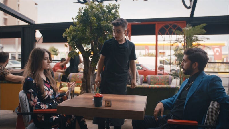 Tariq y Mercan al fin se conocen en persona