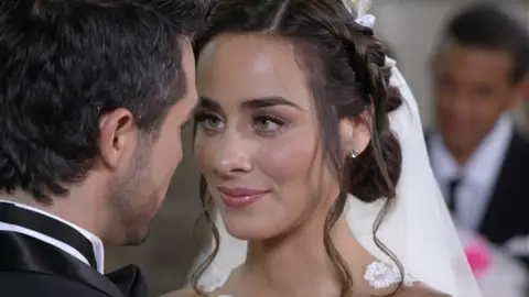 El Sí quiero de Fabiola Enamorándome de Ramón
