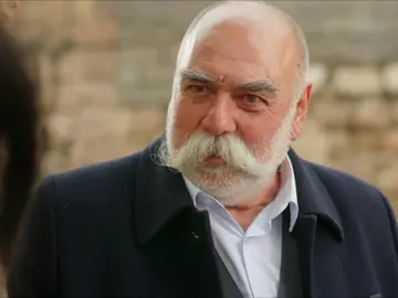 ¿A quién tiene que visitar Nasuh urgentemente? ¿A quién tiene que visitar Nasuh urgentemente?