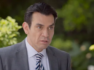 Ernesto quiere vender la ferretra Ernesto quiere vender la ferretra